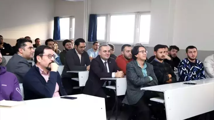 Erciyes Üniversitesi’nde ‘Sektör Kampüste’ Programı Başladı